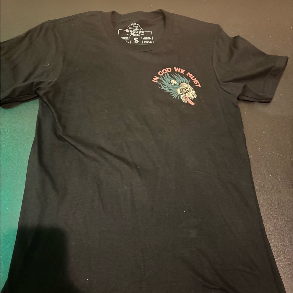 Brandon Lake Small In God We Must Men’s Medium Graphic T Shirt Let Your Lion Out
